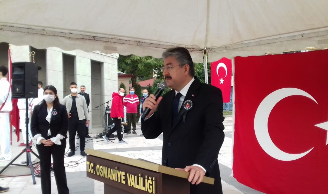 Osmaniye Valisi Dr. Erdinç Yılmaz konuşmasında Cumhuriyetimizin kurucusu, kararlı bakışlarıyla