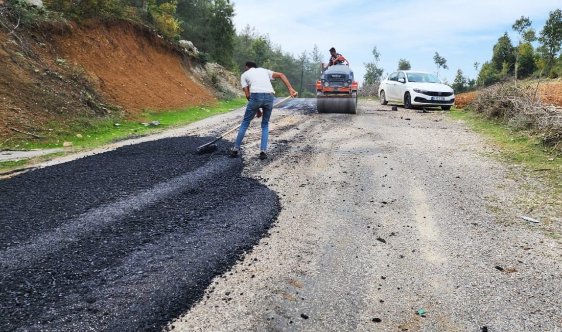 Kahramanmaraş Büyükşehir Belediyesi, Andırın ilçesinin kırsal mahallelerinde ulaşımı iyileştirmek amacıyla