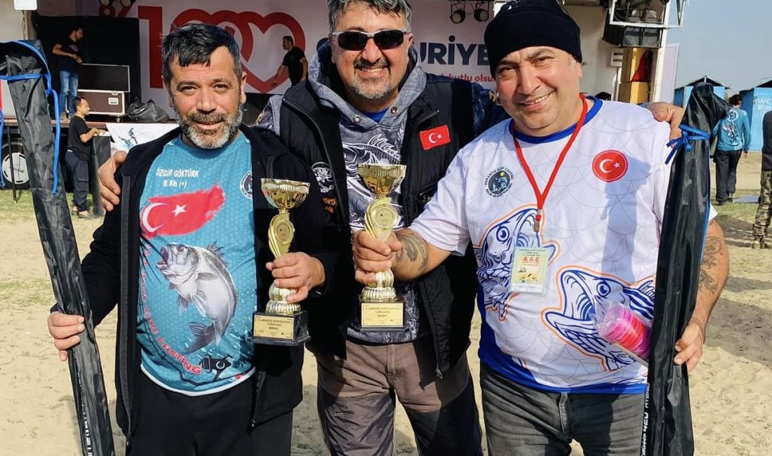 Osmaniye Surf Casting Balık ve Spor kulübü üyeleri, Adana’nın Zeytinbeli