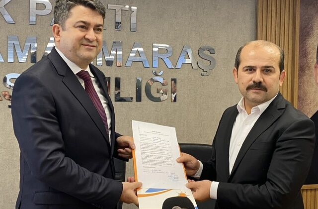 İstanbul Gaziosmanpaşa Belediye Başkan Yardımcılığı görevini Kahramanmaraş Büyükşehir Belediye Başkan