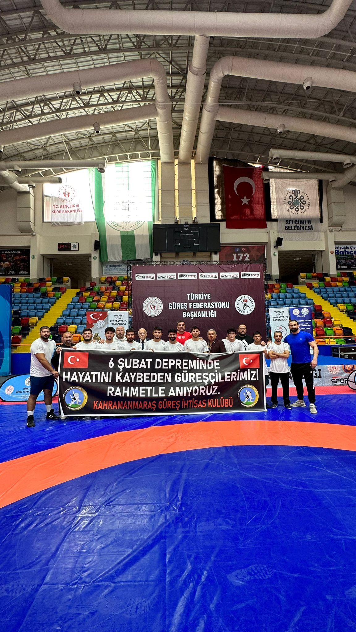 Güreş i̇htisas spor kulübü namağlup şampiyon oldu