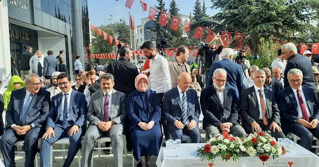 a0dd2fb2 3d05 43c5 9796 fbc1e8dcbd5f