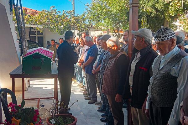 Evren ERSOY/DATÇA (Muğla), (DHA)- AYDIN’ın Efeler ilçesinde alkollü sürücünün kullandığı minibüsün