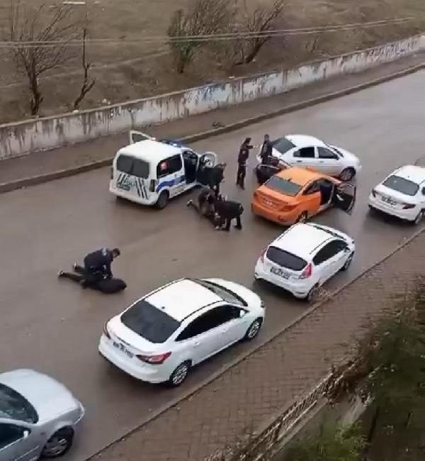 Umutcan ÖREN/ANKARA, (DHA)- ANKARA’da uyuşturucu satışı sırasında yaşanan anlaşmazlıktan kaynaklandığı öne