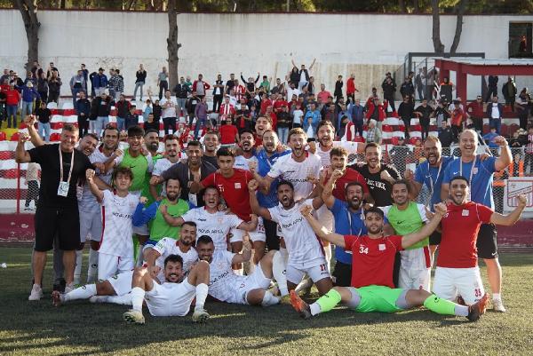 AYVALIK, (DHA)- TFF 3’üncü Lig 1’inci Grup’ta zirve takipçisi Ayvalıkgücü