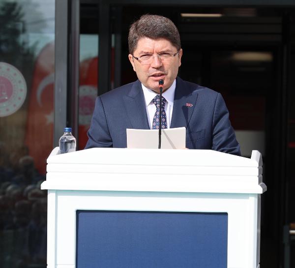 Hasan DÖNMEZ/KONYA, (DHA)- ADALET Bakanı Yılmaz Tunç, artan fiyat artışı nedeniyle