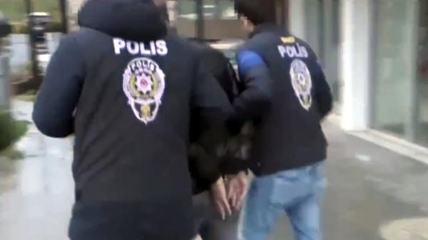 ANKARA, (DHA)- İÇİŞLERİ Bakanı Ali Yerlikaya, 10 ili kapsayan ‘Sibergöz-8’ operasyonlarında ‘bilişim