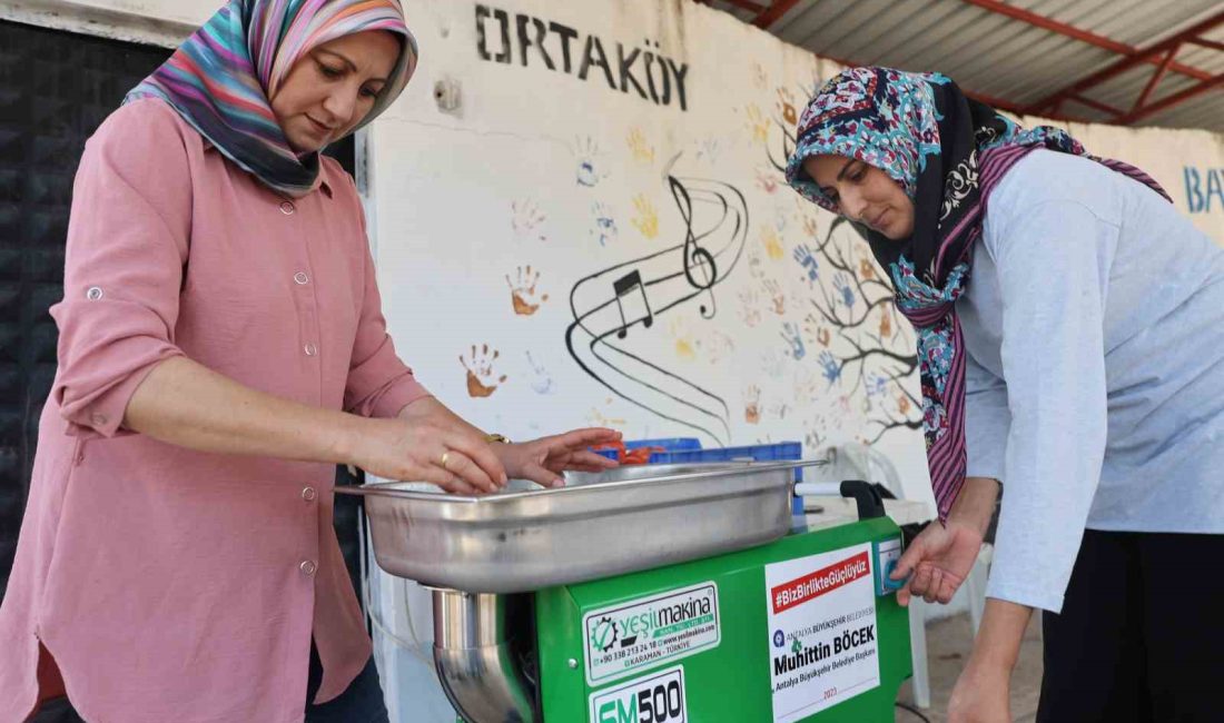 ANTALYA BÜYÜKŞEHİR BELEDİYESİ, KADINLARIN