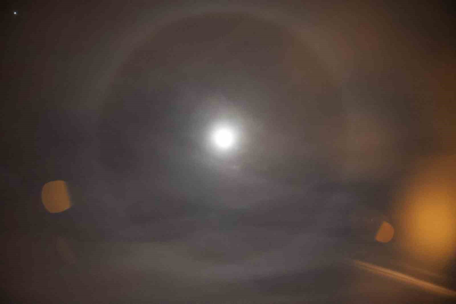 hatayda gokyuzunde olusan ay halesi dikkat cekti 0c97d09