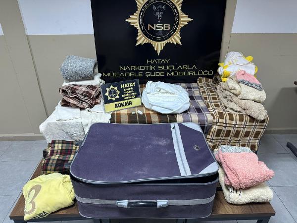 hatayda jandarma ve polisten 2 ayri uyusturucu operasyonu 2 tutuklama 862d3b9