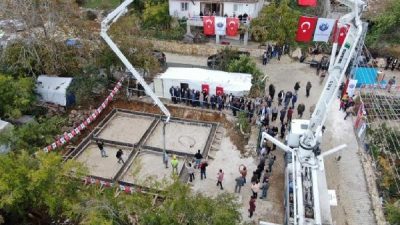 6 Şubat 2023 te merkez üssü olan Kahramanmaraş depremlerden ağır