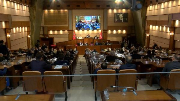 Altan ÇİMEN-Özenç KILIÇ/İSTANBUL, (DHA)-İBB Meclisi Kasım ayı yedinci oturumu yapıldı.