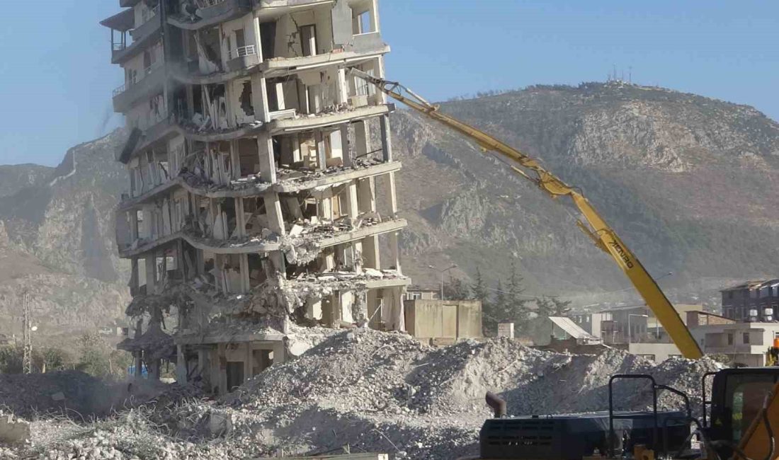 DEPREMİN VURDUĞU HATAY’DA 8