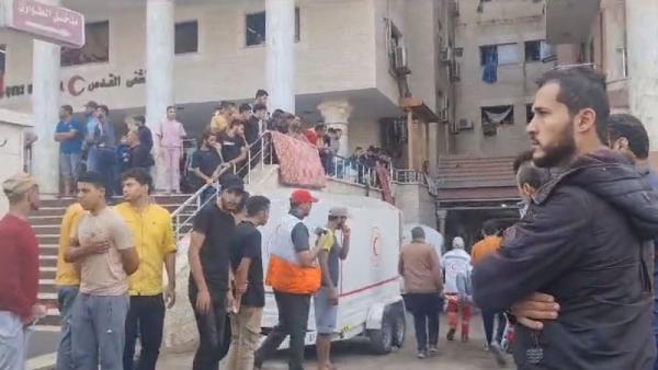 Vahdet AYAZ, (DHA)-  İsrail’in Gazze’de bulunan Al-Quds hatsanesi civarına düzenlediği