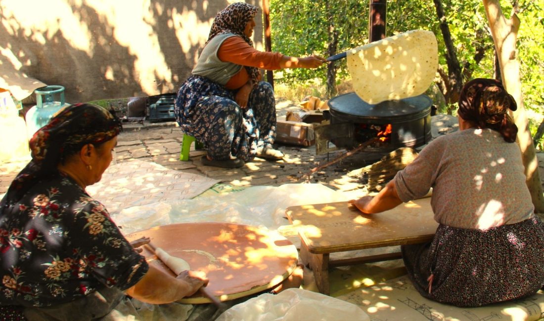 KAHRAMANMARAŞ'TA KADINLARIN BİR ARAYA