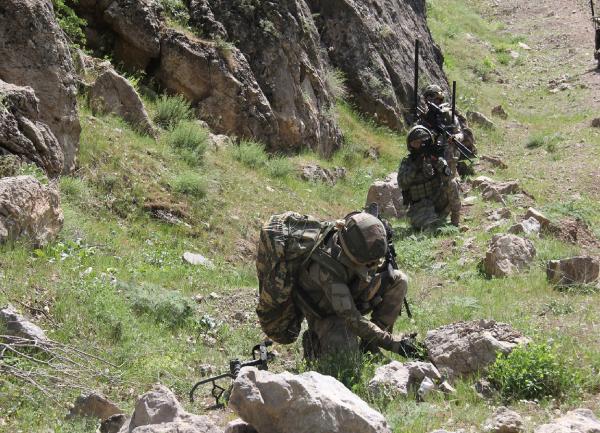 msb mehmetcigin operasyon bolgelerindeki faaliyetlerini paylasti 624df55