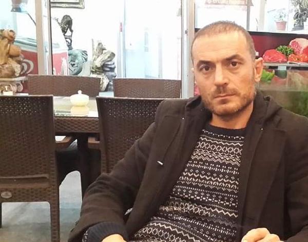 Selçuk BAŞAR/AKÇAABAT(Trabzon),(DHA)- TRABZON’da şarampole devrilen otomobildeki Ali Muratoğlu (43) ile