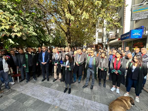 Serhat Ozan YILDIRIM/TUNCELİ, (DHA)- TUNCELİ’de bir grup avukat, Yargıtay 3.
