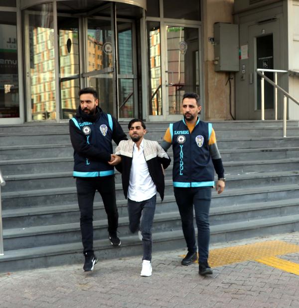 Furkan KAVUKLU-Özge ARIK/ KAYSERİ, (DHA)- KAYSERİ’de, internetten ilan veren satıcılarla