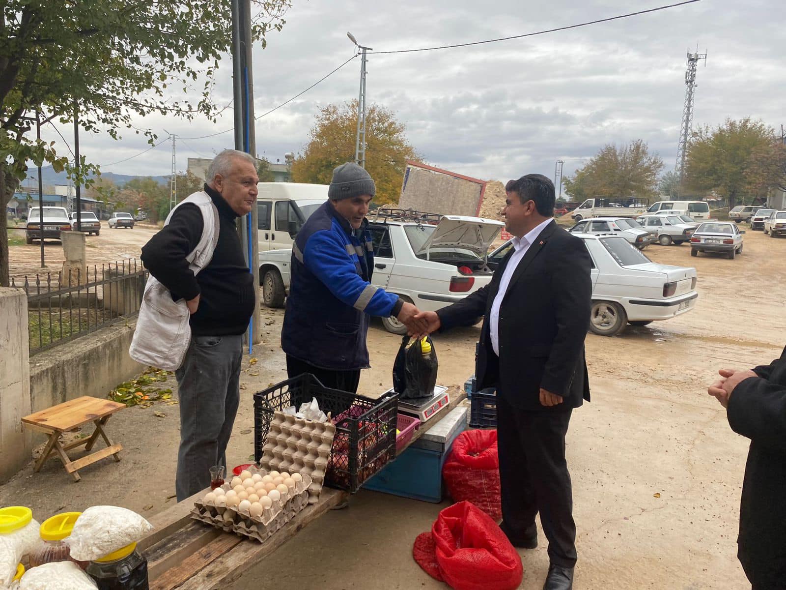 ŞANLIYURT HALK PAZARINDA ZİYARETTE BULUNDU.