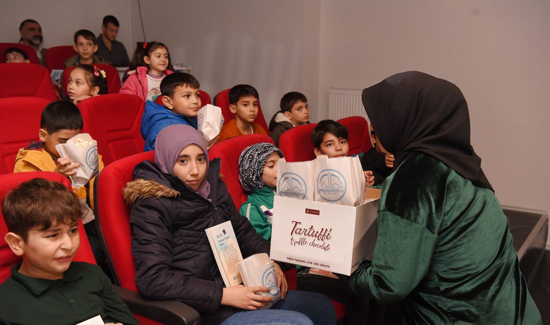 Dulkadiroğlu Belediyesi Muhammet Murat Akkurt Gençlik Merkezi’nde 45 yetim ve