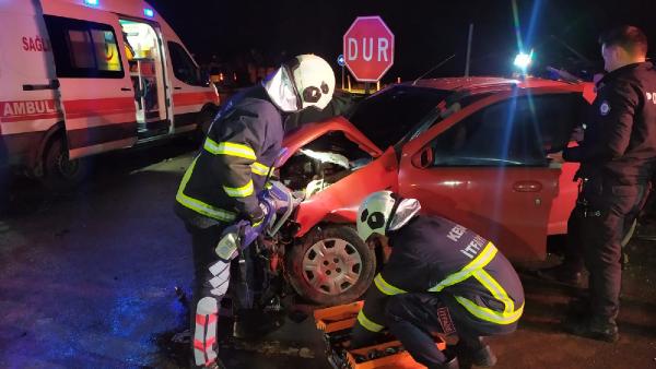 Ünsal YÜCEL/ EDİRNE, (DHA)- EDİRNE’de, 2 otomobilin çarpıştığı kazada Görkem