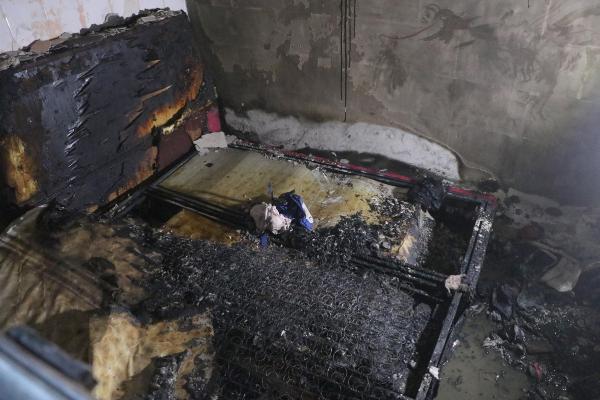 elektrikli battaniyeden cikan yanginda olen minik masal topraga verildi 199ec2c