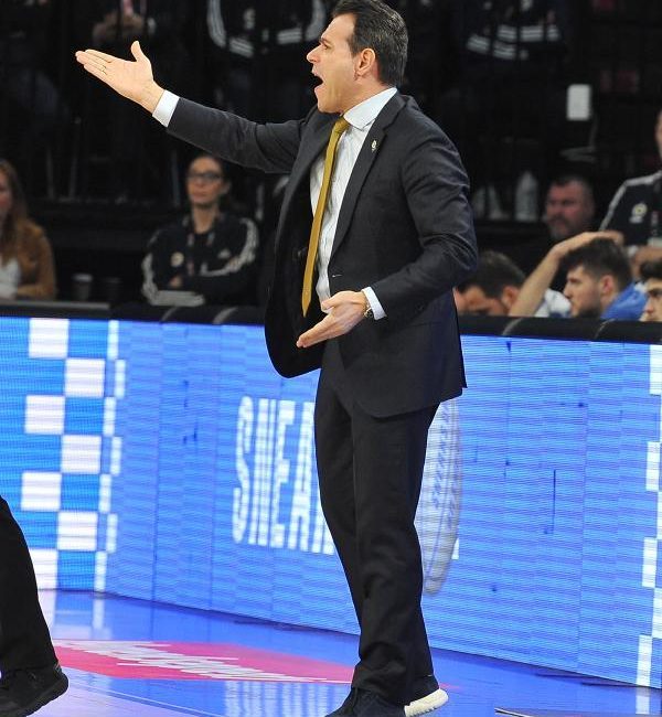 İSTANBUL, (DHA)- Fenerbahçe Beko, başantrenör Dimitris Itoudis ile yollarını ayırdığını