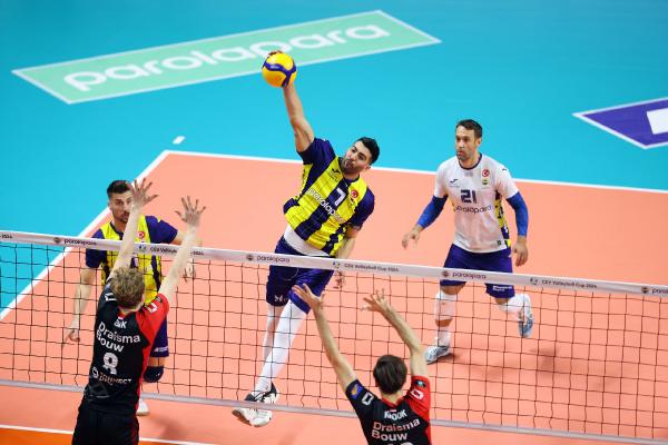 İSTANBUL, (DHA) – SALON: Burhan Felek Voleybol HAKEMLER: Piotr Krol, Veronica