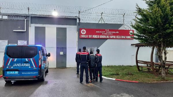 Gebze'de PKK şüphelisi yakalandı Gebze'de PKK şüphelisi yakalandı