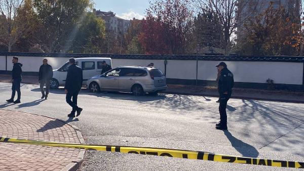 Salih BÜYÜKSAMANCI/KONYA, (DHA)- KONYA’da ‘dur’ ihtarına uymayınca aracının lastiklerine ateş