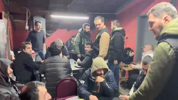 kagithanede cati katina tombala baskini 7591c6f