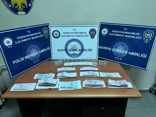 kumar oynarken yakalanan 11 kisiye 44 bin 605 lira ceza c6e4c80