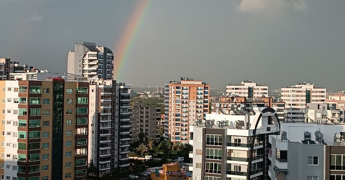 MERSİN'DE YAĞMUR SONRASI ORTAYA