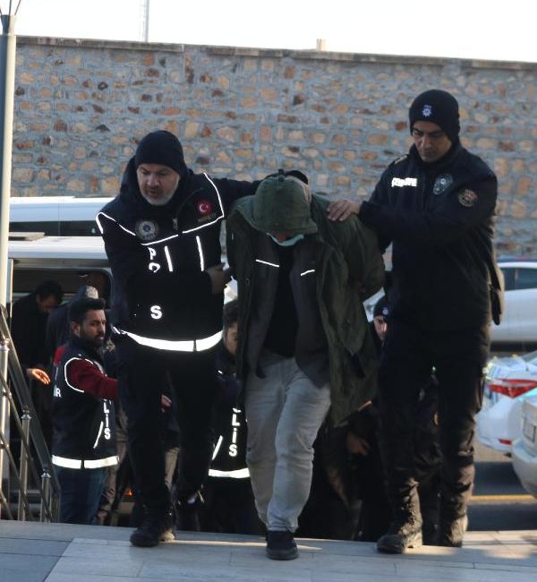 Ahmet KORKMAZER/NEVŞEHİR, (DHA)- NEVŞEHİR’de ‘torbacı’ olarak tabir edilen uyuşturucu satıcılarına