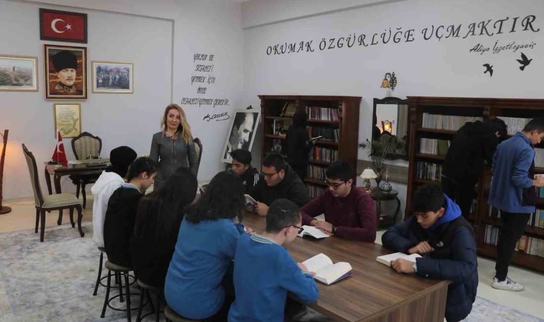 HATAY’DA AFETZEDE ÖĞRENCİLER, OKULLARINA