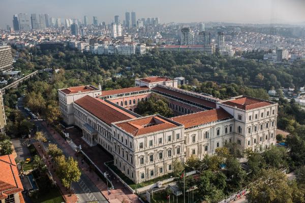ANKARA, (DHA)- İNGİLTERE merkezli yükseköğretim derecelendirme kuruluşu Quacquarelli Symonds’un (QS) 2024 Sürdürülebilirlik Sıralaması’na ilişkin