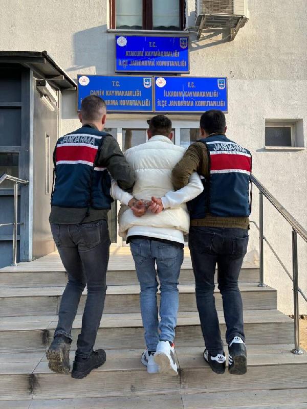 Samsun'da 14 yıl hapisle aranan hükümlü, çalıştığı iş yerinde yakalandı