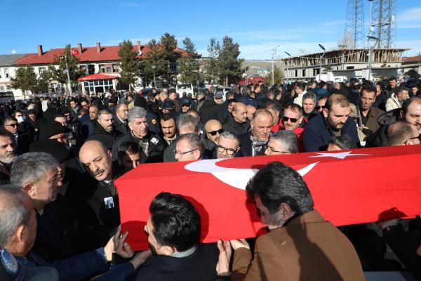Volkan KARABAĞ/KARS, (DHA)- KARS’ta kalp krizi ve beyin kanaması geçirdikten