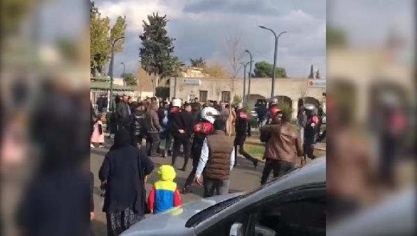 Ömer ŞULUL/ ŞANLIURFA, (DHA)- ŞANLIURFA’da, sokaktaki düğünde gürültü ve silahla