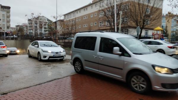 Fahrettin TOKER/KIRŞEHİR, (DHA)- KIRŞEHİR Belediyesi’nde çalışan ve ‘zimmete para geçirme’
