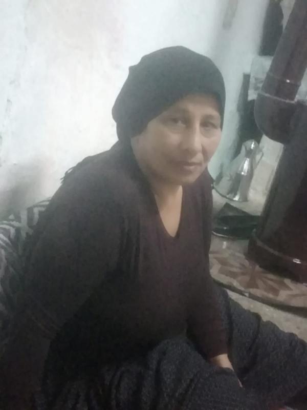 7 aylık hamile eşini satırla öldürdü 7 aylık hamile eşini satırla öldürdü