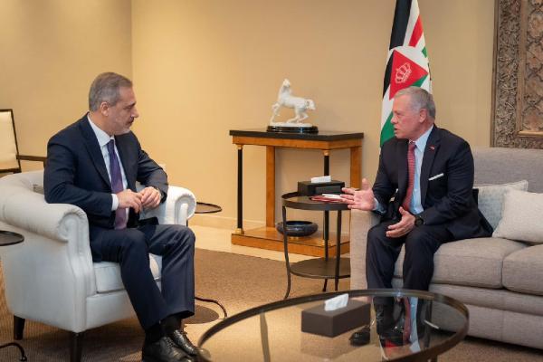 bakan fidan ammanda kral ii abdullah ile gorustu 5c29742