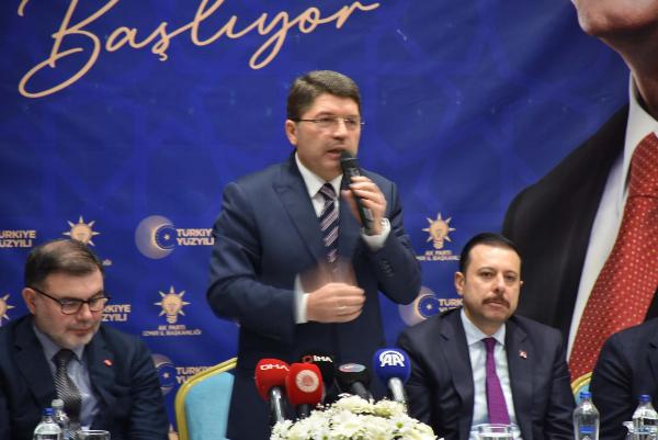 BAKAN TUNÇ, AK PARTİ İZMİR İL BAŞKANLIĞI’NI ZİYARET ETTİ Adalet