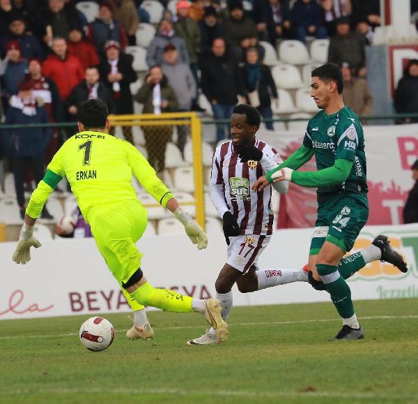 BANDIRMA (Balıkesir), (DHA)- STAT: 17 Eylül HAKEMLER: Oğuzhan Uğurlu, Gökmen