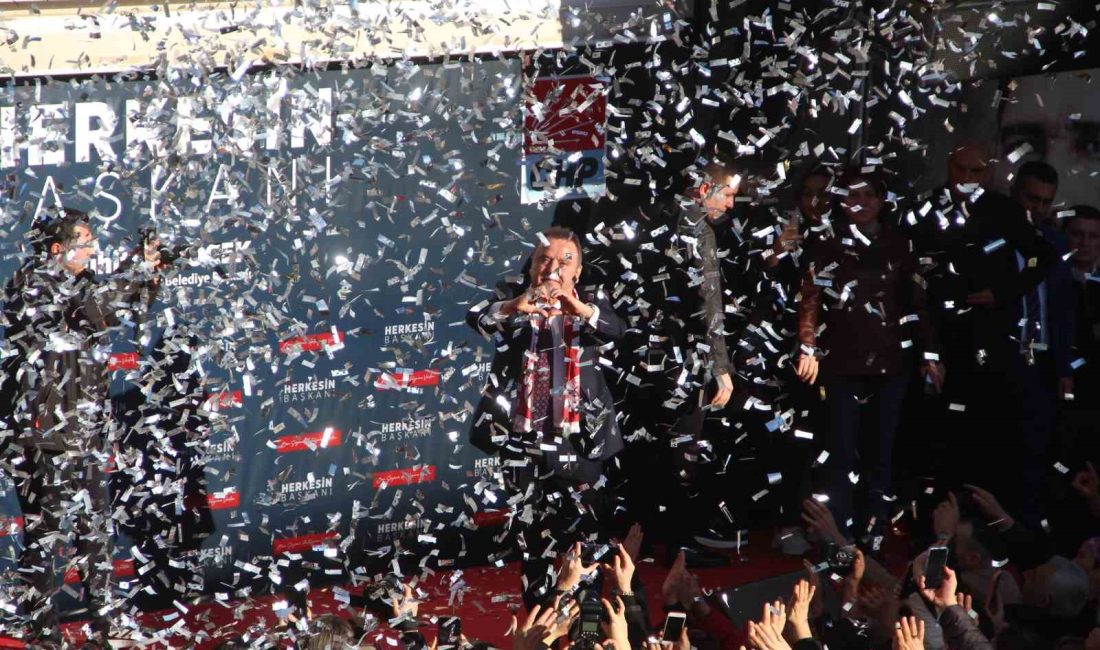 PARTİSİNCE YENİDEN ADAY GÖSTERİLEN ANTALYA BÜYÜKŞEHİR BELEDİYE BAŞKANIN MUHİTTİN BÖCEK,