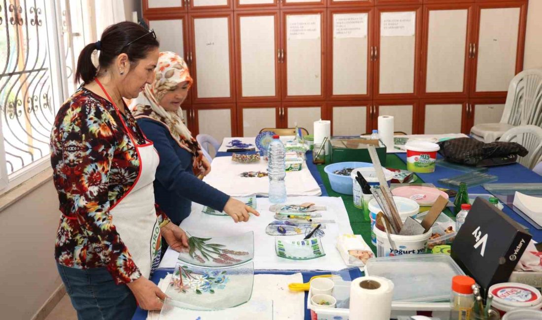 MERSİN’İN MERKEZ İLÇE TOROSLAR BELEDİYESİ TEKNİK VE MESLEKİ EĞİTİM KURSLARI'NDA