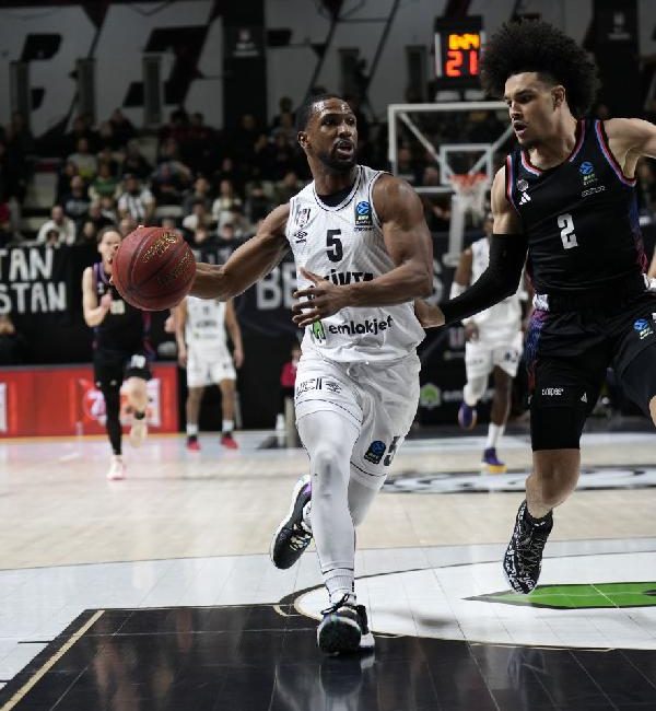 İSTANBUL, (DHA)- SALON: BJK Emlakjet HAKEMLER: Borys Ryzhyk, Vasiliki Tsaroucha,