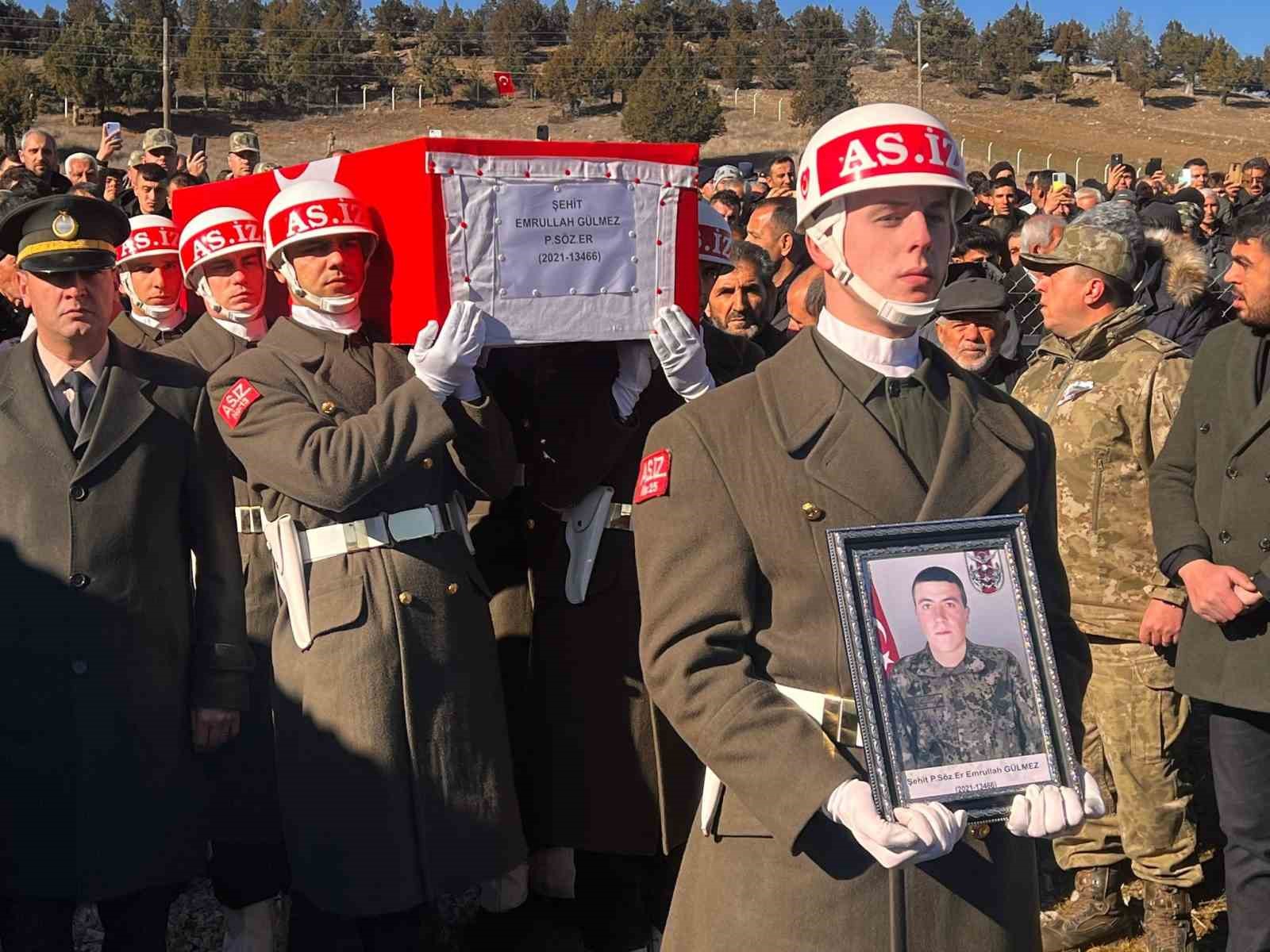 dogum gunune 5 gun kala sehit olan gulmez son yolculuguna ugurlandi a686b0a
