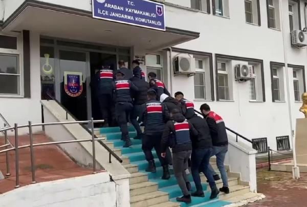 Gaziantep'te 'Çobanlar Çetesi'ne operasyon; 7 gözaltı